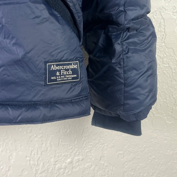 Abercrombie Fitch Women’s Duck Down Puff Jacket Sz M Hoodies 2 Way Zip Navy Blue - Picture 5 of 12